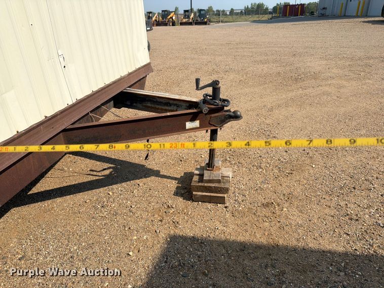image for item EA0394 1997 Miller office Trailer