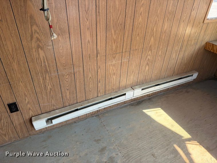 image for item EA0394 1997 Miller office Trailer