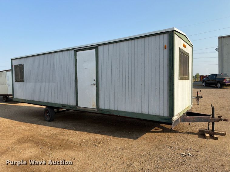 image for item EA0395 2006 Mark Line F-832 office trailer
