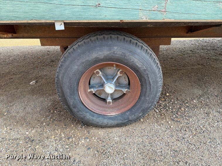 image for item EA0395 2006 Mark Line F-832 office trailer