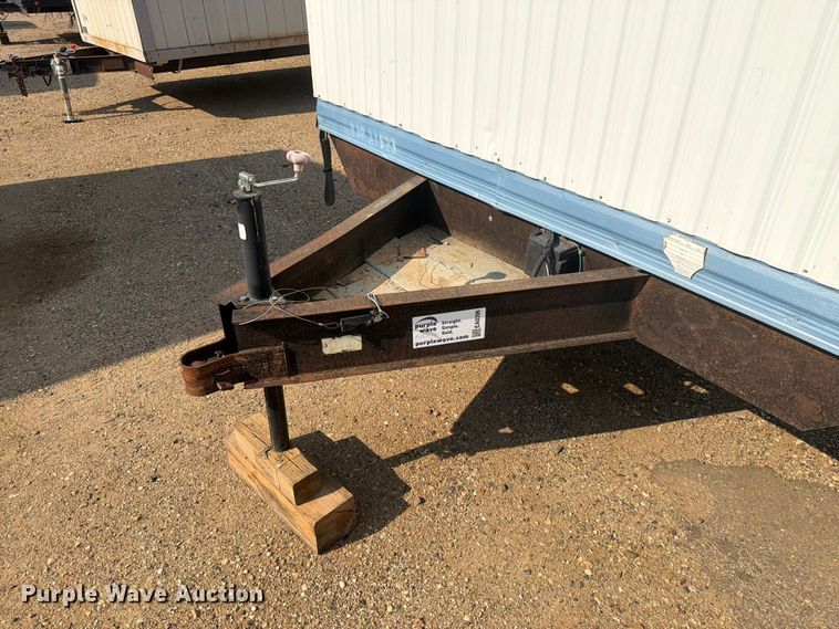 image for item EA0396 2001 Mark Line 830 office trailer