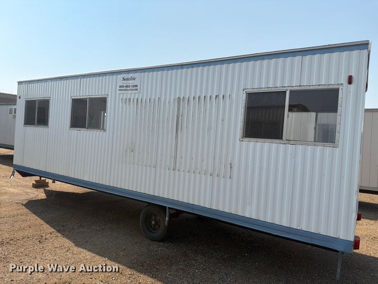 image for item EA0396 2001 Mark Line 830 office trailer
