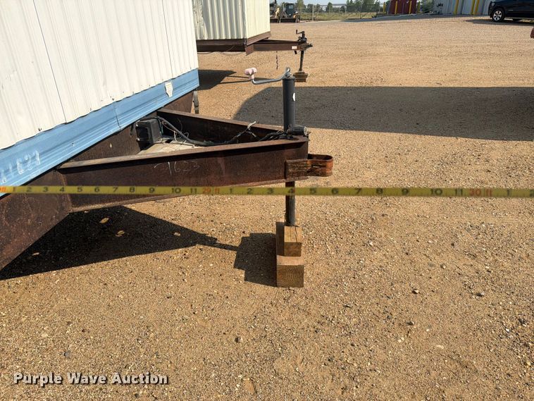image for item EA0396 2001 Mark Line 830 office trailer