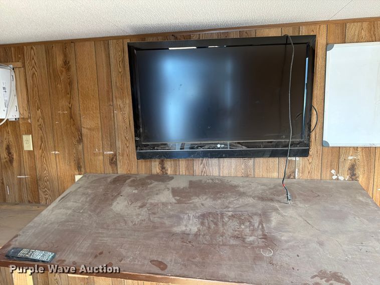 image for item EA0397 2013 Mark Line 832 office trailer