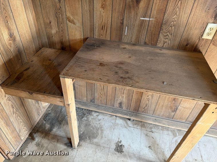 image for item EA0397 2013 Mark Line 832 office trailer