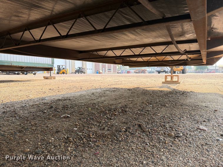 image for item EA0397 2013 Mark Line 832 office trailer