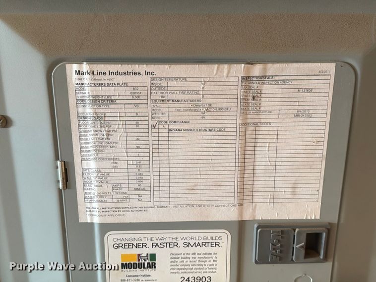 image for item EA0397 2013 Mark Line 832 office trailer