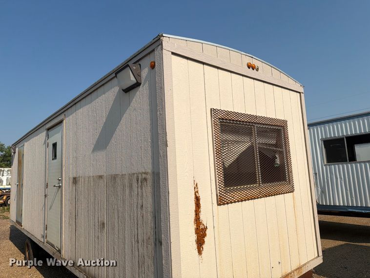 image for item EA0398 2003 Miller office trailer