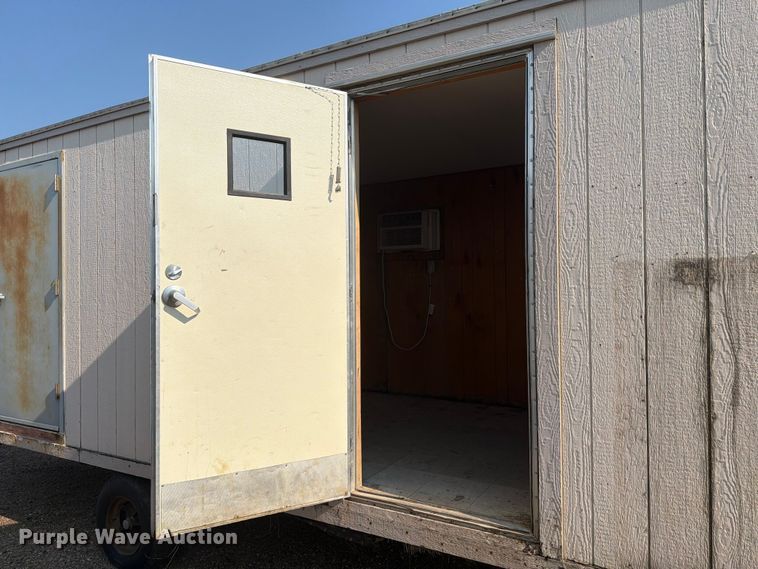 image for item EA0398 2003 Miller office trailer