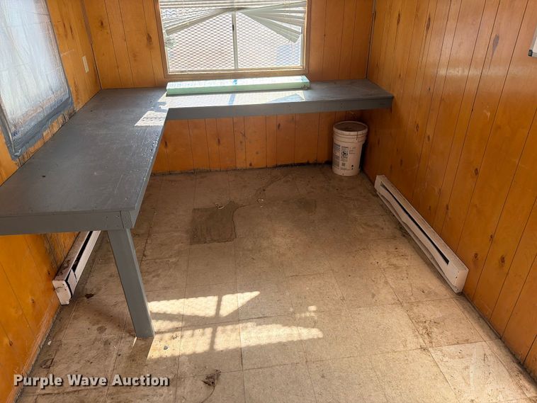 image for item EA0398 2003 Miller office trailer