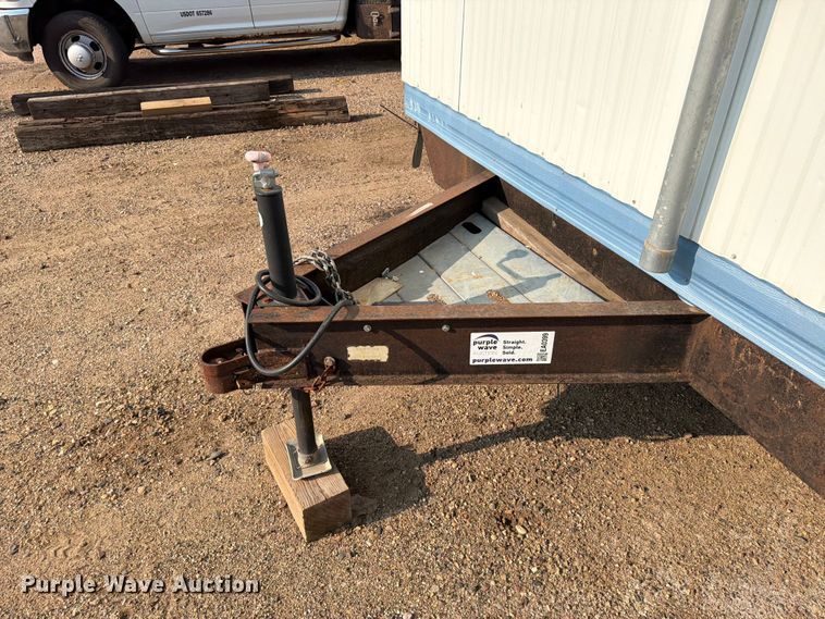 image for item EA0399 2001 Mark Line 830 office trailer