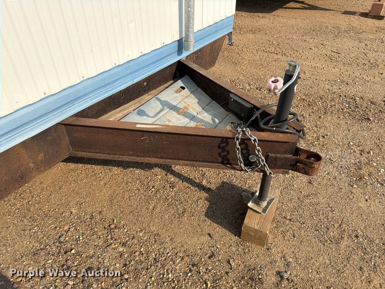 image for item EA0399 2001 Mark Line 830 office trailer