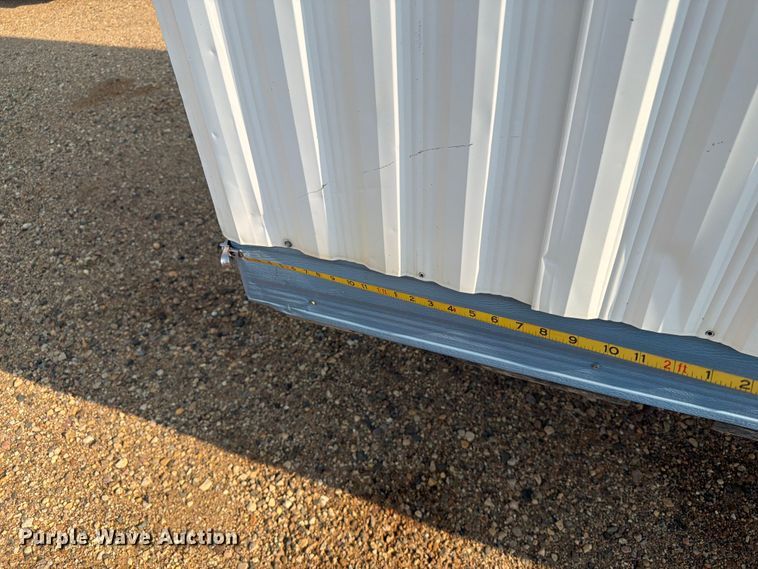 image for item EA0399 2001 Mark Line 830 office trailer