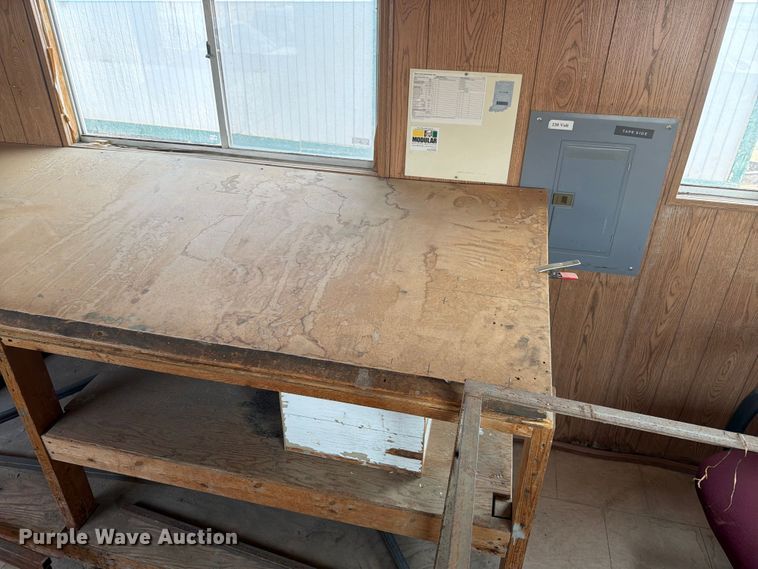 image for item EA0399 2001 Mark Line 830 office trailer