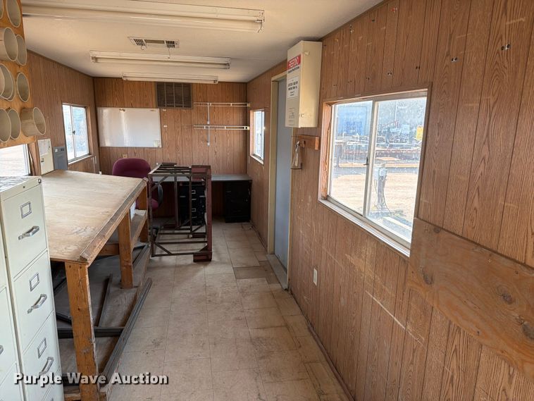 image for item EA0399 2001 Mark Line 830 office trailer