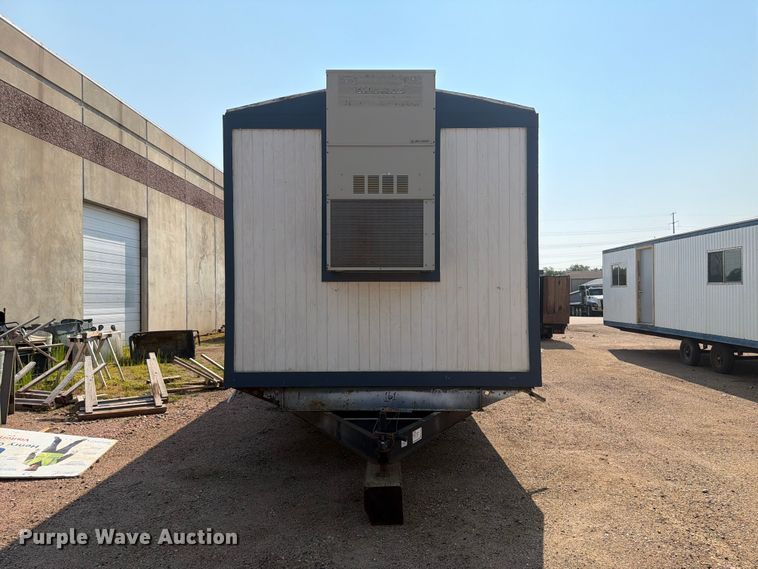 image for item EA0401 2000 office trailer