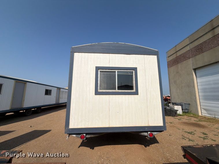 image for item EA0401 2000 office trailer