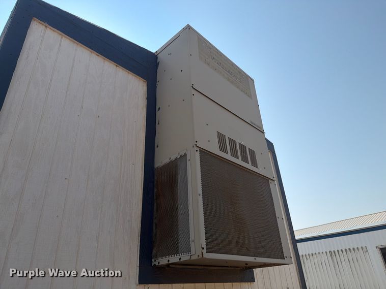 image for item EA0401 2000 office trailer