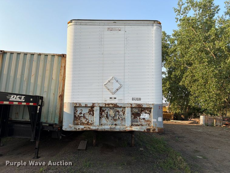 image for item EA0403 1990 Fruehauf FB9-F2-48W dry van trailer