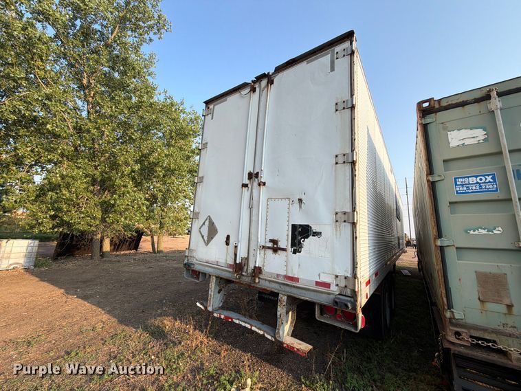 image for item EA0403 1990 Fruehauf FB9-F2-48W dry van trailer