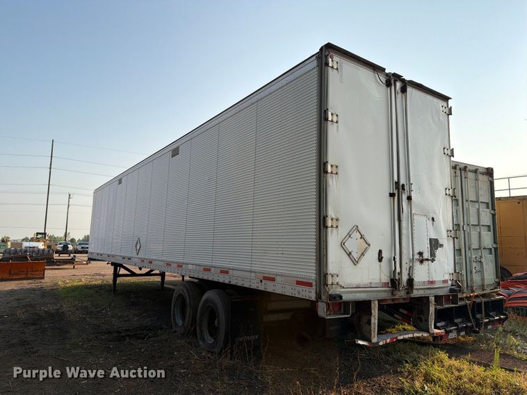 image for item EA0403 1990 Fruehauf FB9-F2-48W dry van trailer