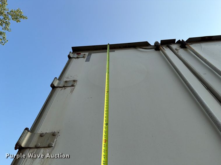image for item EA0403 1990 Fruehauf FB9-F2-48W dry van trailer
