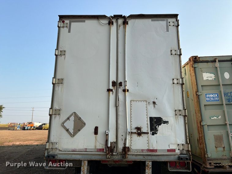 image for item EA0403 1990 Fruehauf FB9-F2-48W dry van trailer