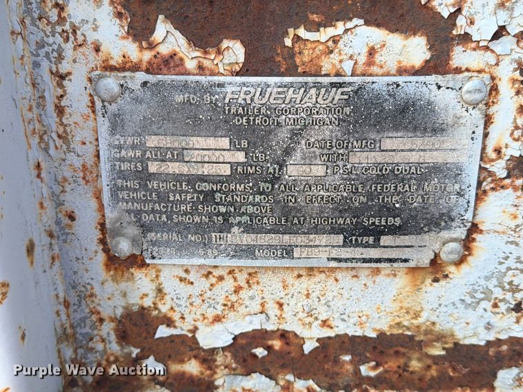 image for item EA0403 1990 Fruehauf FB9-F2-48W dry van trailer