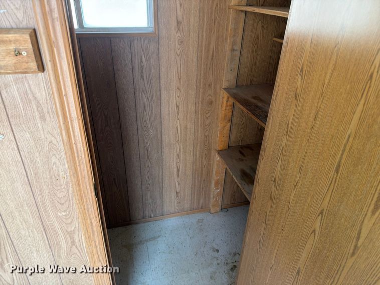 image for item EA0405 2006 Mark Line 1050 office trailer