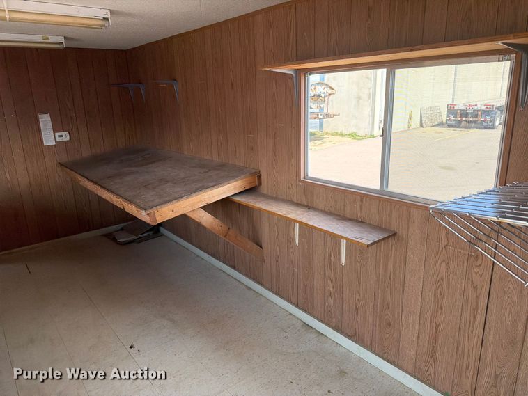 image for item EA0405 2006 Mark Line 1050 office trailer