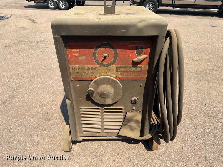 image for item EA0406 Lincoln Idealarc TM400/400 welder
