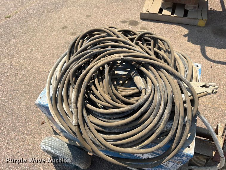 image for item EA0407 Miller Dialarc 250 welder
