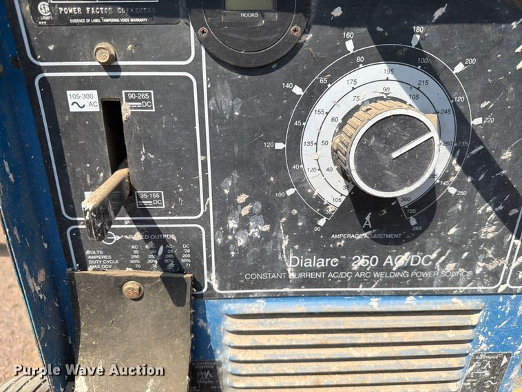 image for item EA0407 Miller Dialarc 250 welder