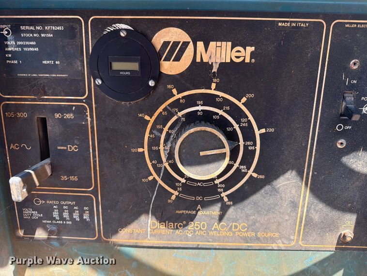 image for item EA0411 Miller Dialarc 250 welder