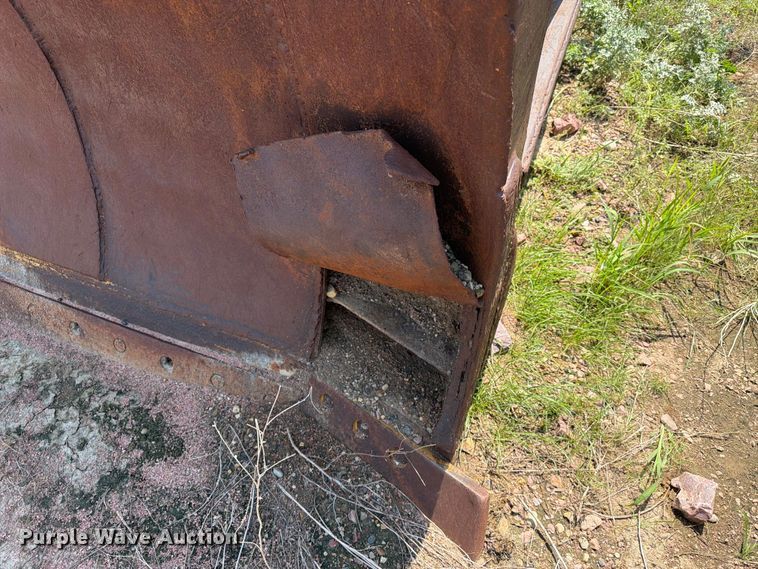 image for item EA0412 1964 Caterpillar D8H dozer
