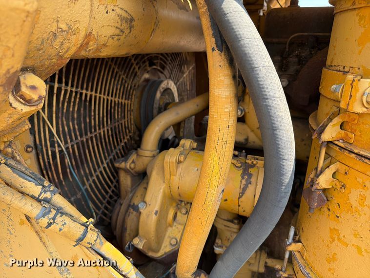 image for item EA0412 1964 Caterpillar D8H dozer