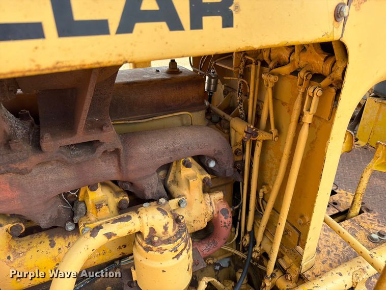 image for item EA0412 1964 Caterpillar D8H dozer