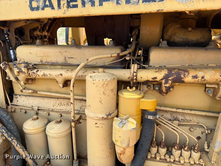 image for item EA0412 1964 Caterpillar D8H dozer