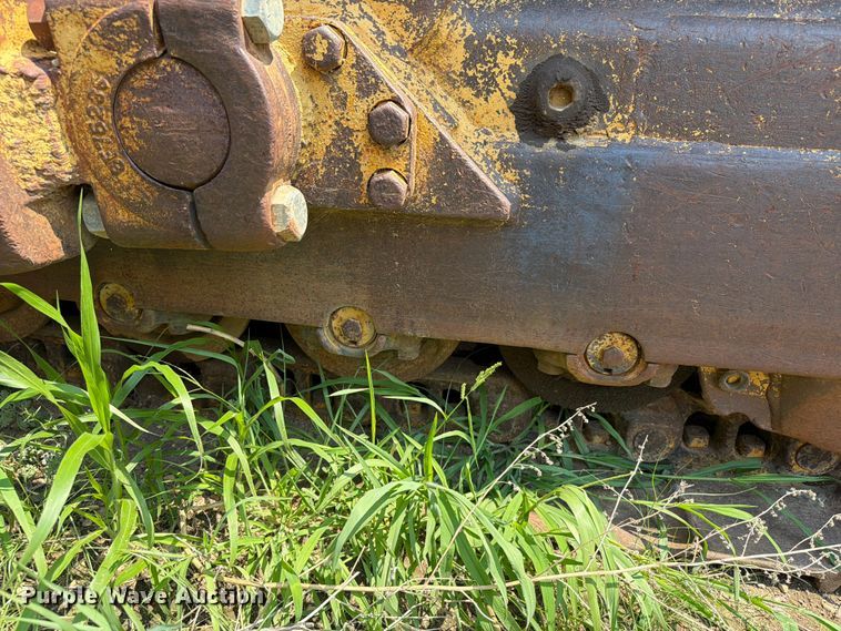 image for item EA0412 1964 Caterpillar D8H dozer