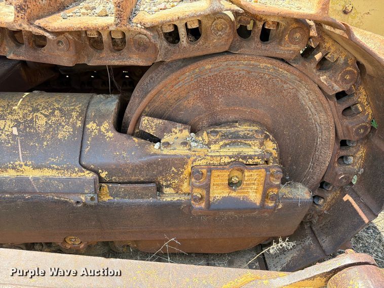 image for item EA0412 1964 Caterpillar D8H dozer
