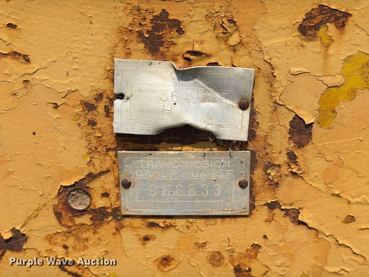 image for item EA0412 1964 Caterpillar D8H dozer