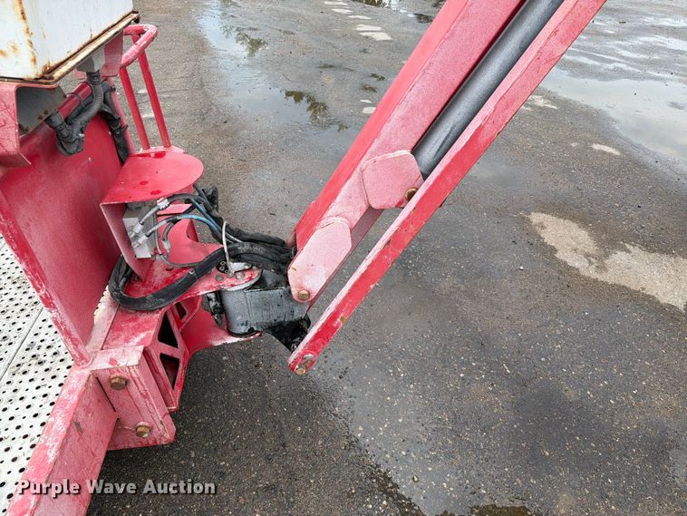 image for item EA0413 2019 MEC 45-AJ boom lift