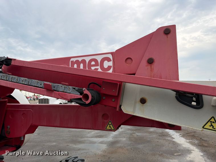 image for item EA0413 2019 MEC 45-AJ boom lift