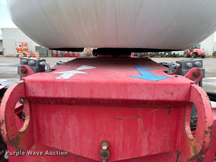 image for item EA0413 2019 MEC 45-AJ boom lift