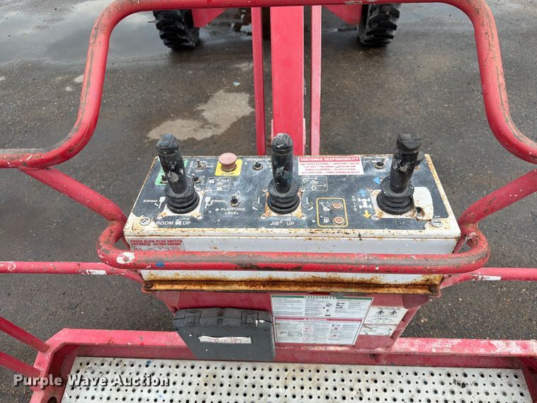 image for item EA0413 2019 MEC 45-AJ boom lift