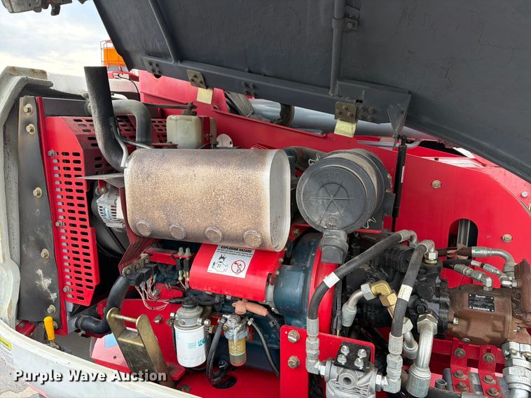 image for item EA0413 2019 MEC 45-AJ boom lift