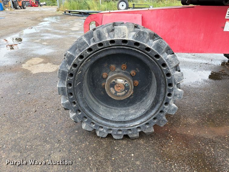 image for item EA0413 2019 MEC 45-AJ boom lift