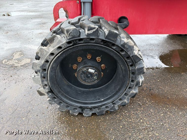 image for item EA0413 2019 MEC 45-AJ boom lift