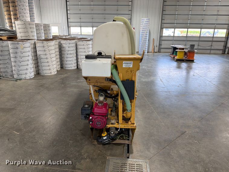 image for item EA0414 Vermeer ST500 fluid mixing system