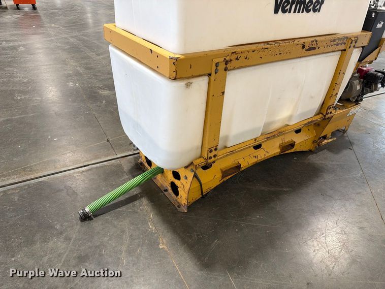 image for item EA0414 Vermeer ST500 fluid mixing system